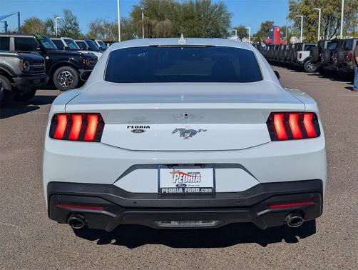 2024 Ford Mustang EcoBoost