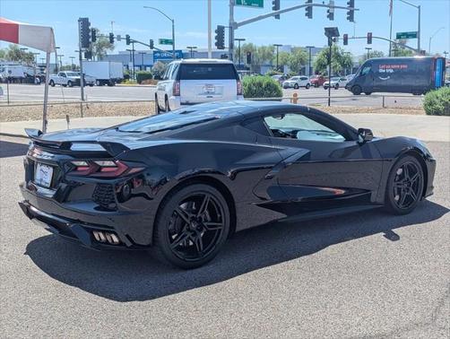 2023 Chevrolet Corvette Stingray w/3LT