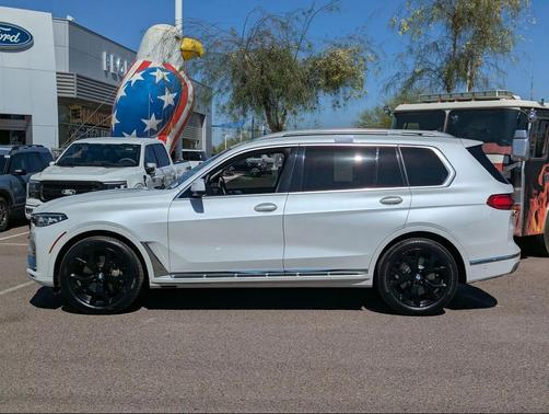 2020 BMW X7 xDrive40i