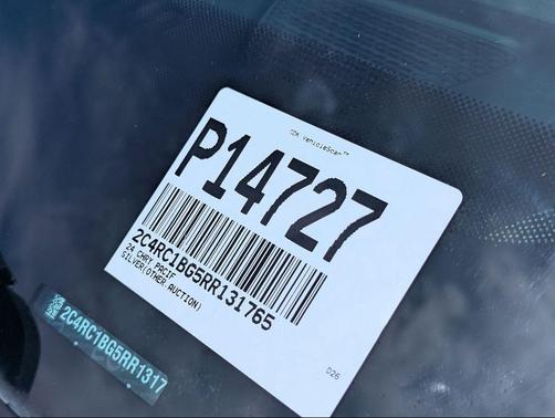 Silver Mist 2024 Chrysler Pacifica Touring L