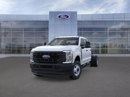 Oxford White 2026 Ford F-350 XL