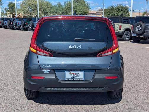 2022 Kia Soul LX