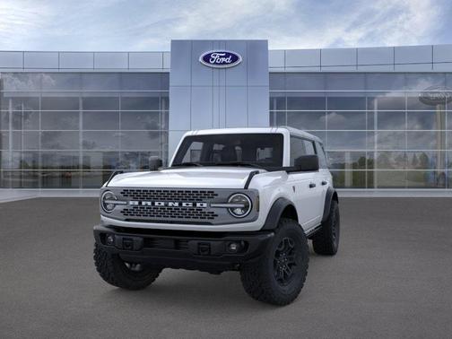 Oxford White 2026 Ford Bronco Badlands