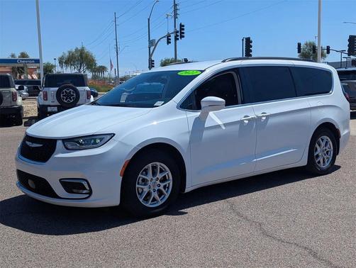 2022 Chrysler Pacifica Touring L