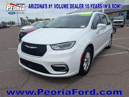2022 Chrysler Pacifica Touring L