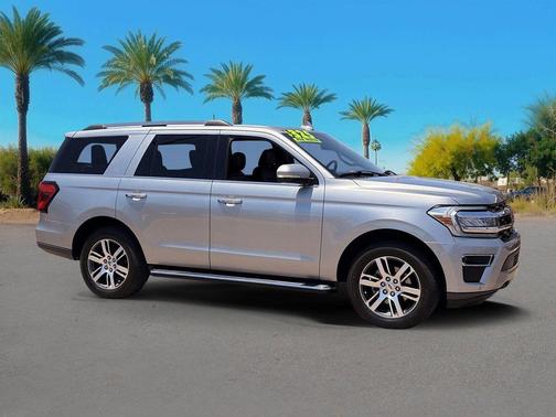 Iconic Silver Metallic 2022 Ford Expedition Limited