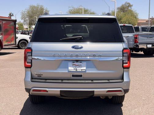 Iconic Silver Metallic 2022 Ford Expedition Limited