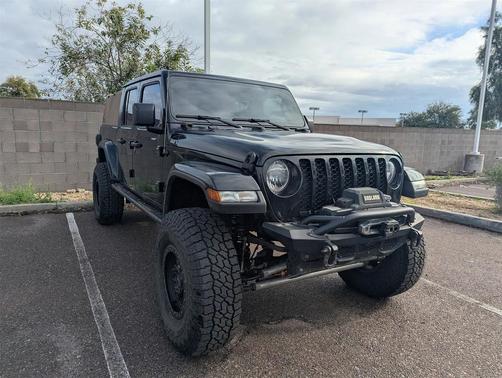 2022 Jeep Gladiator Sport S