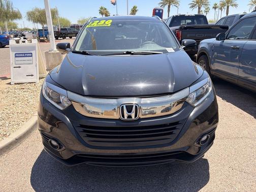 Crystal Black Pearl 2022 Honda HR-V EX