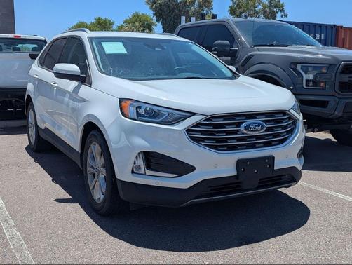 Star White Metallic Tri-Coat 2021 Ford Edge Titanium