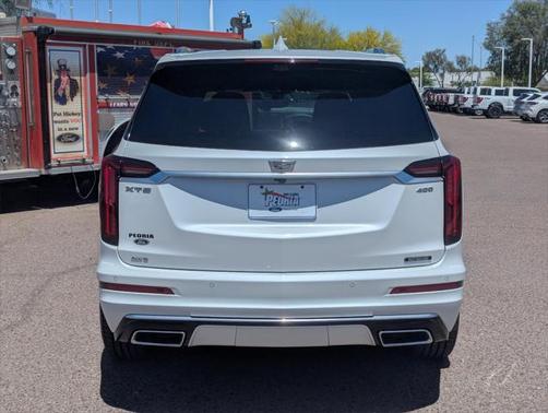 2022 Cadillac XT6 Premium Luxury AWD