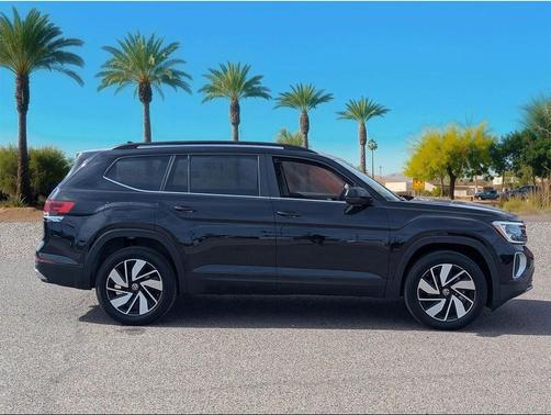 2025 Volkswagen Atlas 2.0T SE w/Technology 4MOTION
