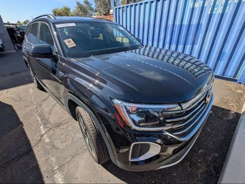 2025 Volkswagen Atlas 2.0T SE w/Technology 4MOTION