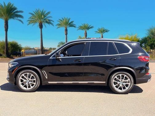Jet Black 2020 BMW X5 sDrive40i