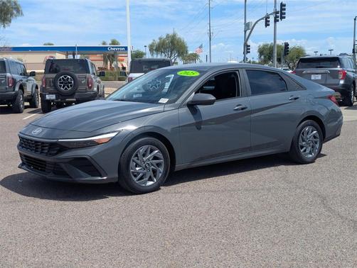 2025 Hyundai ELANTRA HEV Blue