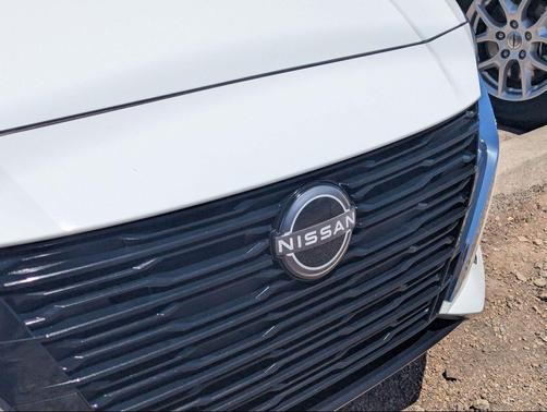 Glacier White 2025 Nissan Altima 2.5 SV