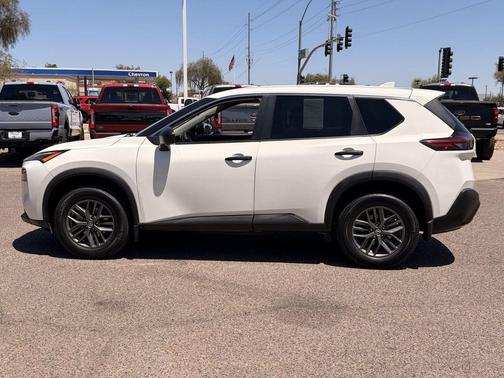 Glacier White 2021 Nissan Rogue S