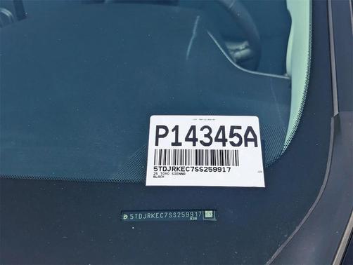 2025 Toyota Sienna XLE