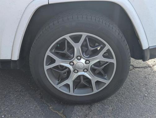 2018 Jeep Grand Cherokee Sterling Edition