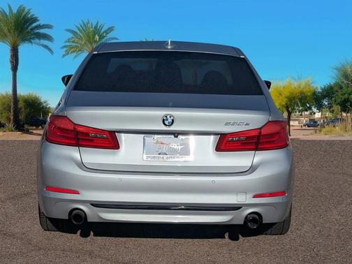 2018 BMW 530e iPerformance