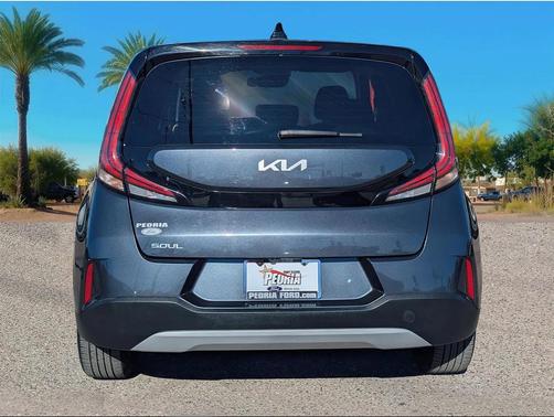 2024 Kia Soul LX