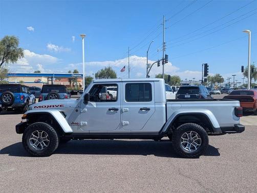 2024 Jeep Gladiator Mojave X