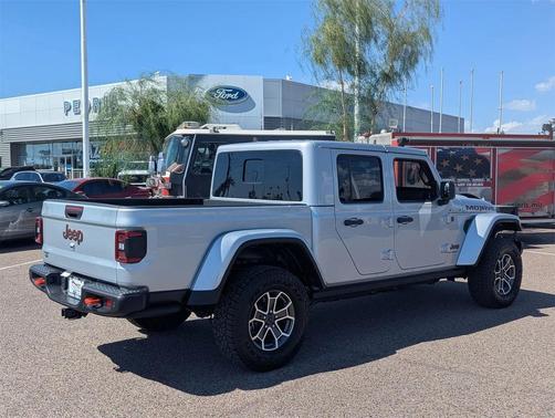 2024 Jeep Gladiator Mojave X