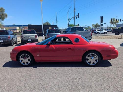 2003 Ford Thunderbird Base