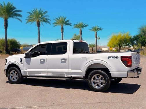 Oxford White 2024 Ford F-150 XLT