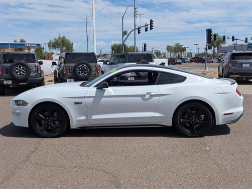 2023 Ford Mustang GT Premium