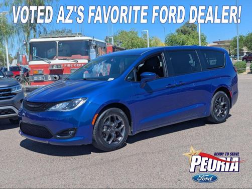 2020 Chrysler Pacifica Touring