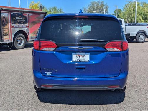 2020 Chrysler Pacifica Touring