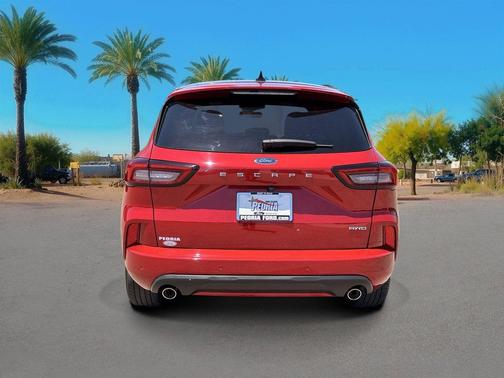 Rapid Red Metallic Tinted Clearcoat 2023 Ford Escape ST-Line Elite