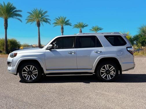 Classic Silver Metallic 2024 Toyota 4Runner Limited