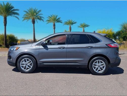 Carbonized Gray 2024 Ford Edge SEL