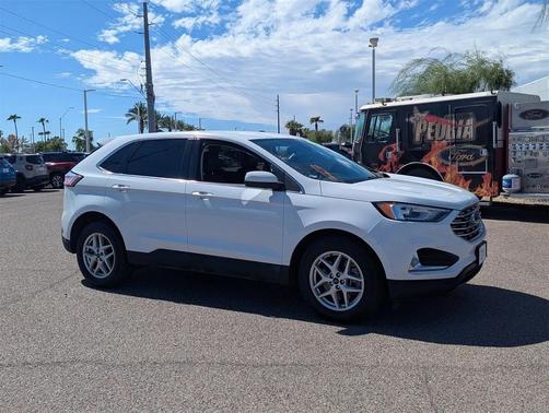 2022 Ford Edge SEL