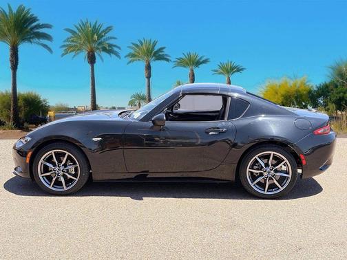 Jet Black Mica 2021 Mazda MX-5 Miata RF Grand Touring