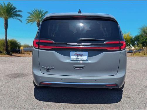 Gray Clearcoat 2023 Chrysler Pacifica Touring L