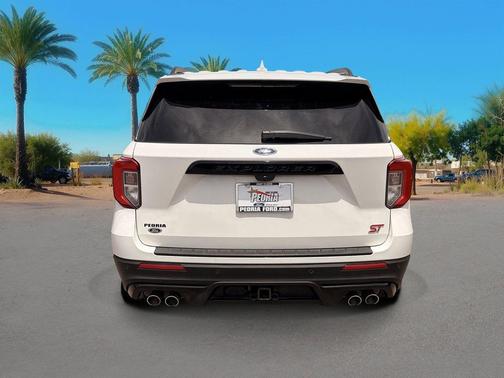 Star White Metallic Tri-Coat 2022 Ford Explorer ST