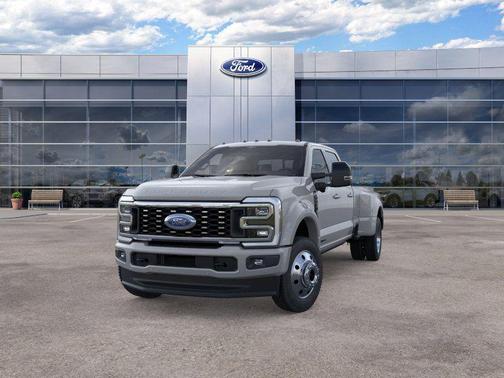 Avalanche 2026 Ford F-450 Platinum