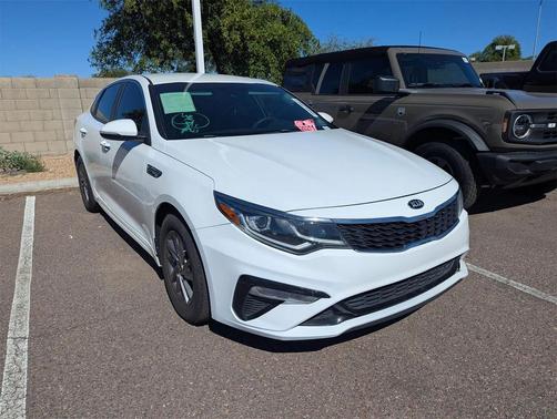 2020 Kia Optima LX