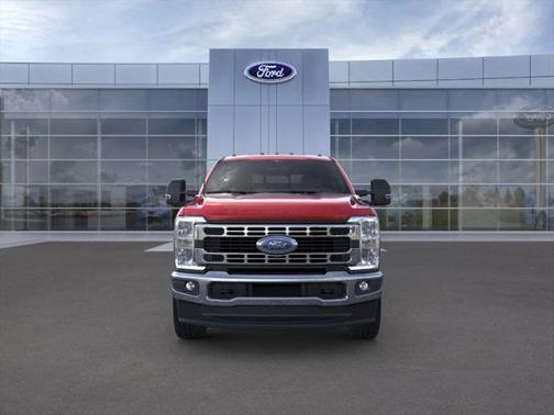 2025 Ford F-350 XLT