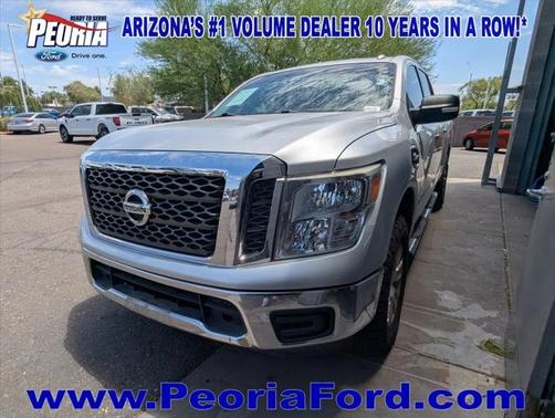 2017 Nissan Titan SV