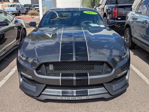 2017 Ford Shelby GT350 Base