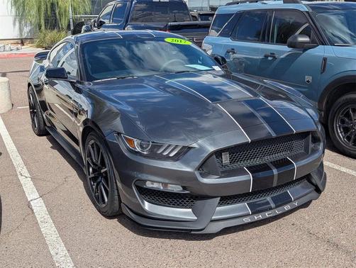 2017 Ford Shelby GT350 Base