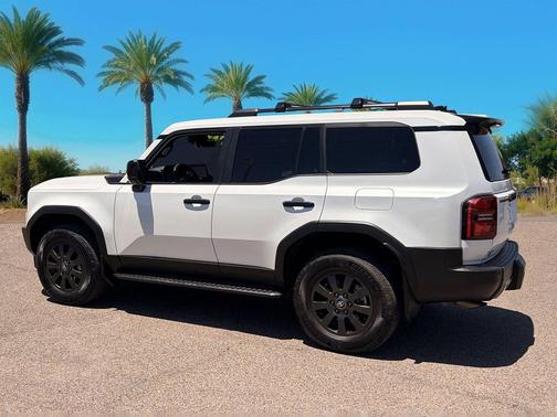 Wind Chill Pearl 2024 Toyota Land Cruiser Base