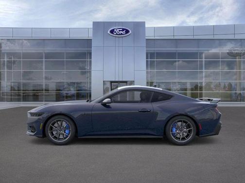 2025 Ford Mustang Dark Horse Fastback