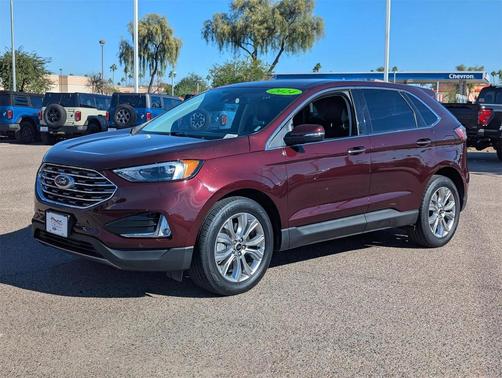 2024 Ford Edge Titanium