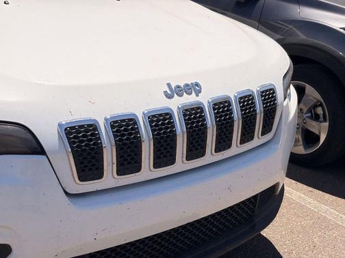 Bright White Clearcoat 2020 Jeep Cherokee Latitude Plus