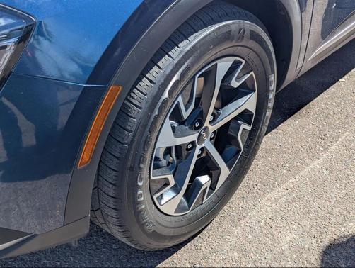 2024 Kia Sportage Hybrid EX